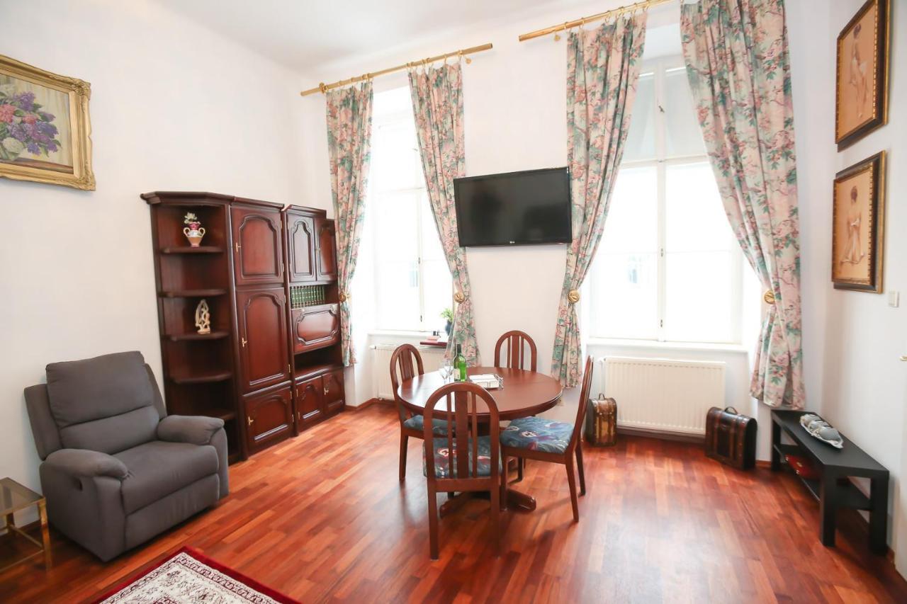 Opera Appartement *