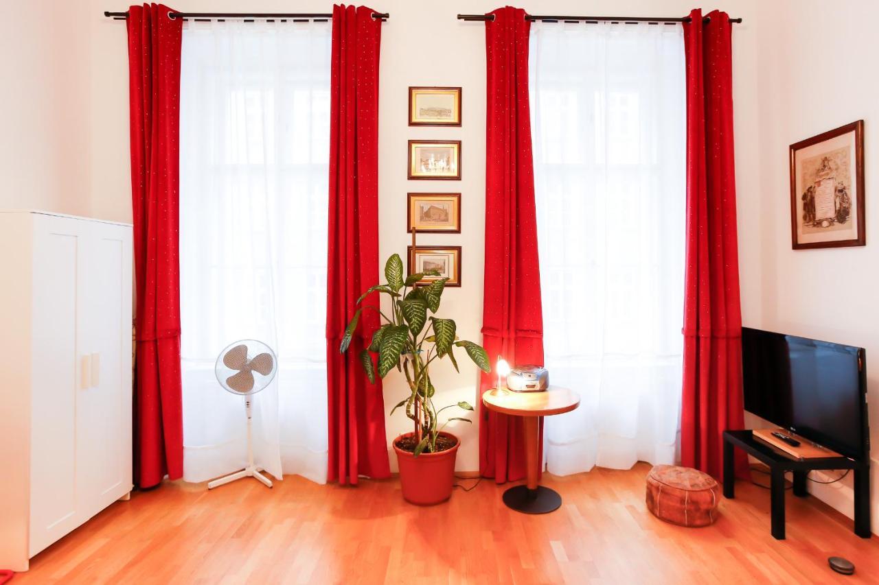 Opera Appartement *